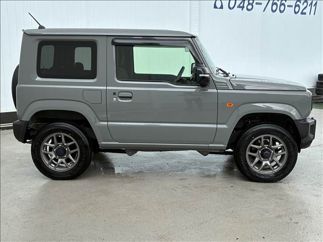Suzuki Jimny 4