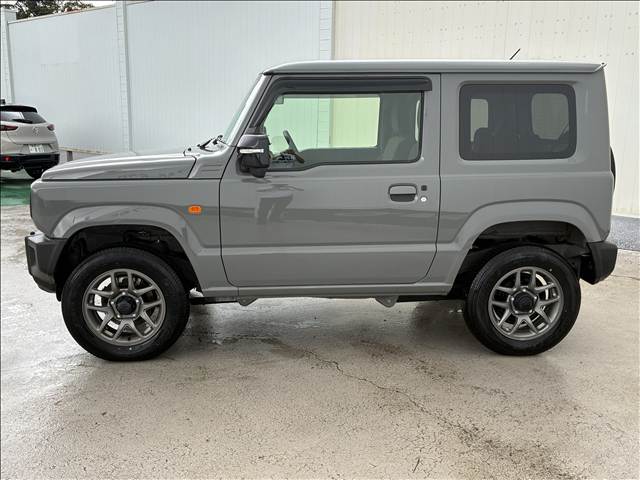 Suzuki Jimny 5