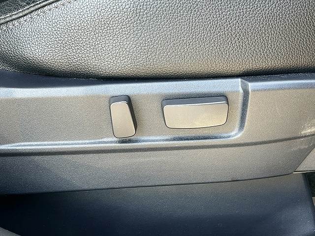 Mitsubishi Outlander PHEV 8