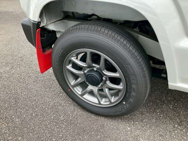 Suzuki Jimny 11