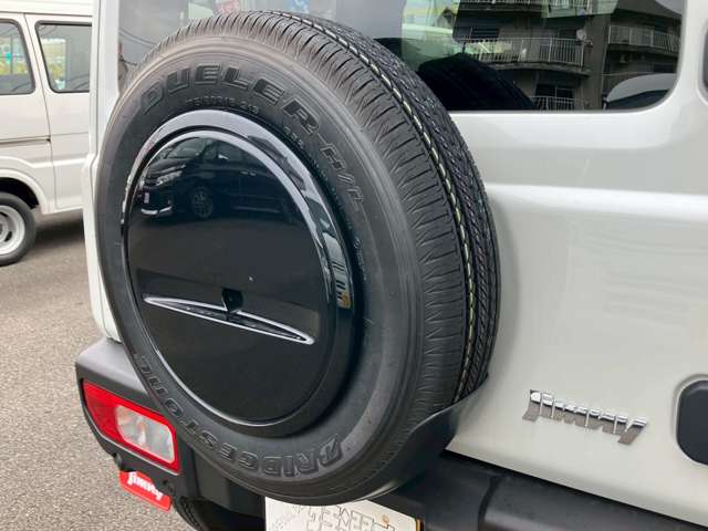 Suzuki Jimny 10