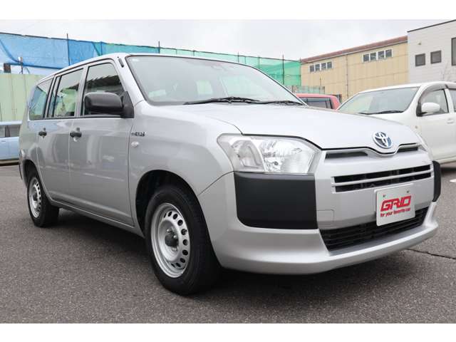 Toyota Succeed Van 12