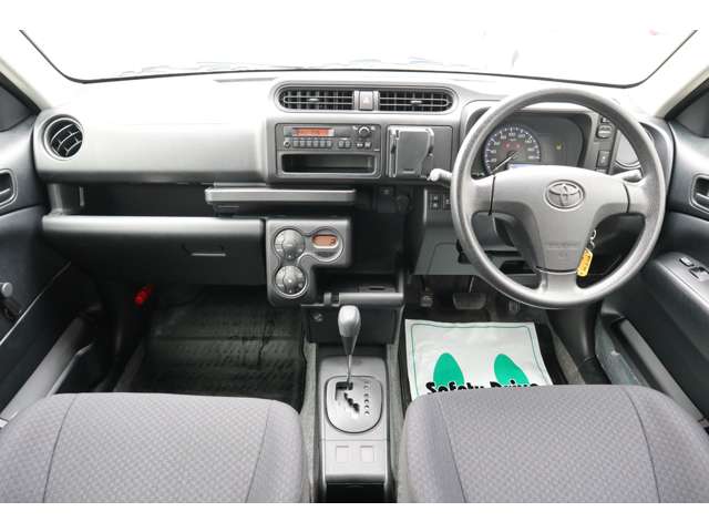 Toyota Succeed Van 3