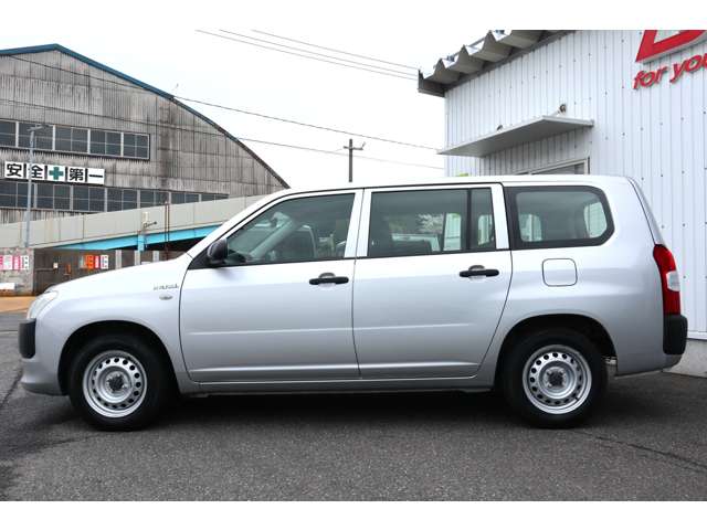 Toyota Succeed Van 7