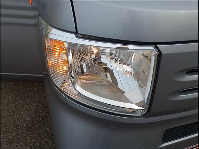 Honda N-VAN 9