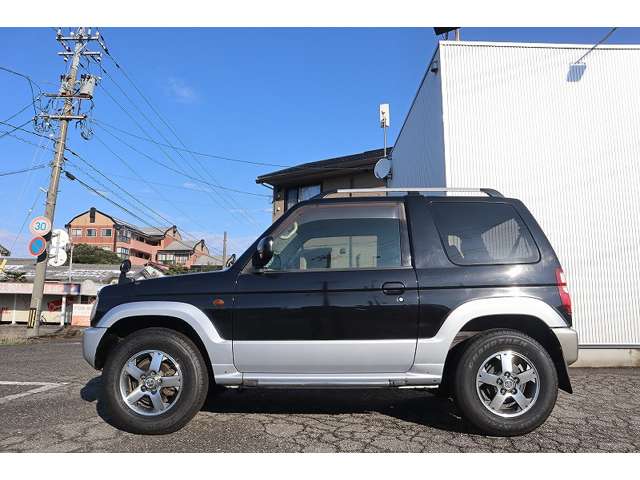 Mitsubishi Pajero Mini 2