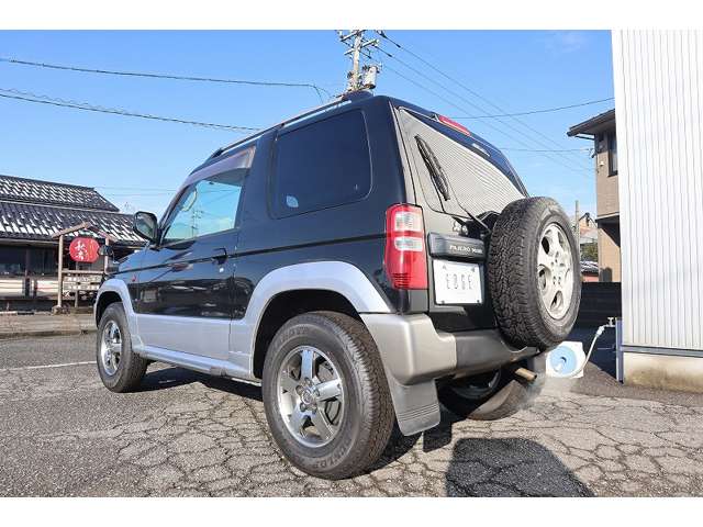 Mitsubishi Pajero Mini 10