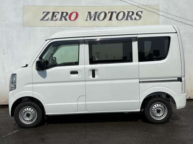 Nissan NV100 Clipper 11
