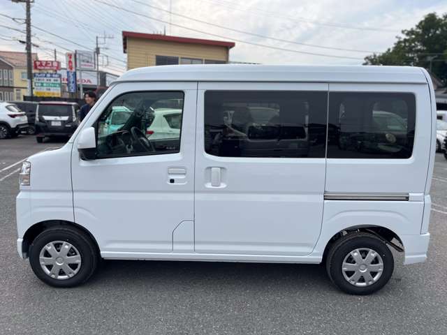 Daihatsu Hijet Cargo 7