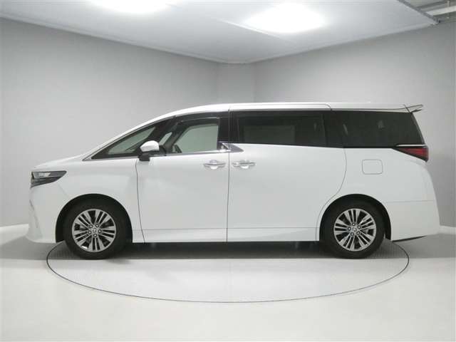 Toyota Alphard 2