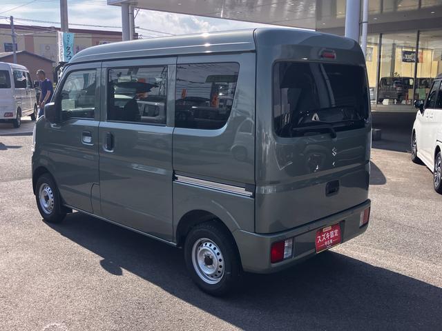 Suzuki Every 12