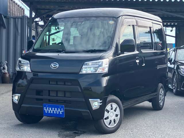 Daihatsu Hijet Cargo 4