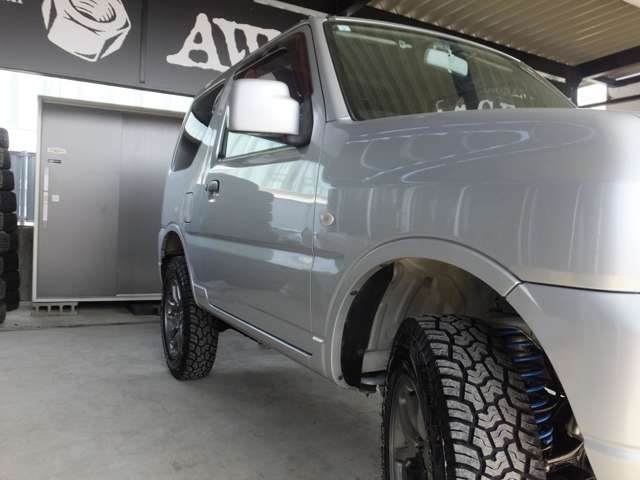 Suzuki Jimny 9