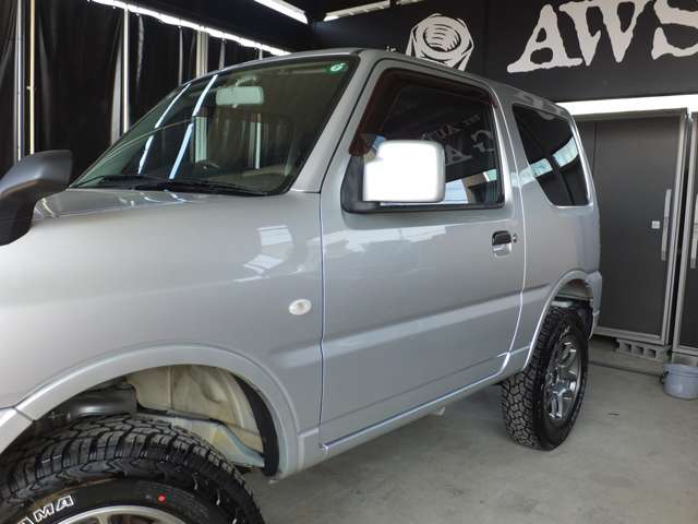 Suzuki Jimny 10
