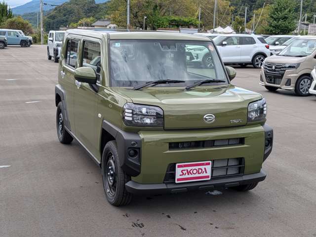 Daihatsu Taft 8