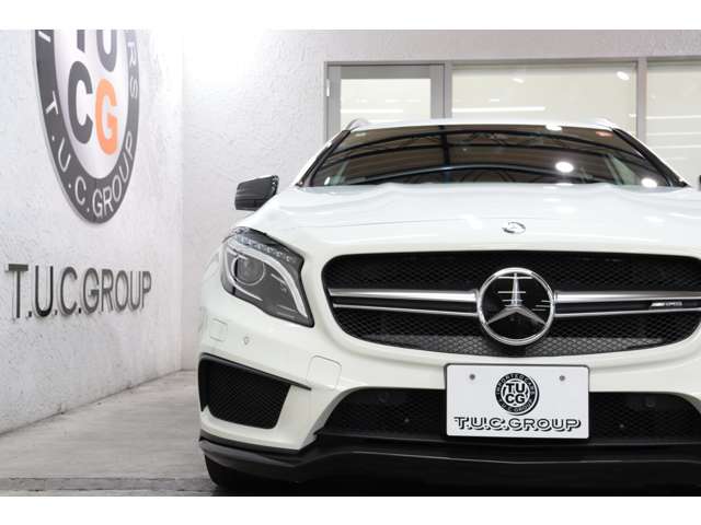 Mercedes-Benz GLA-Class 6