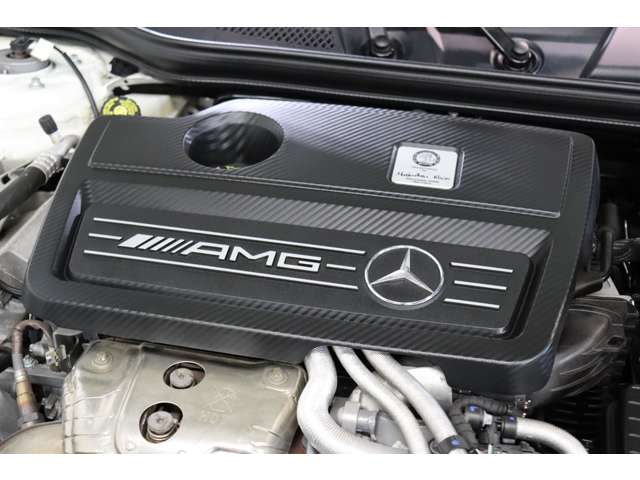 Mercedes-Benz GLA-Class 7