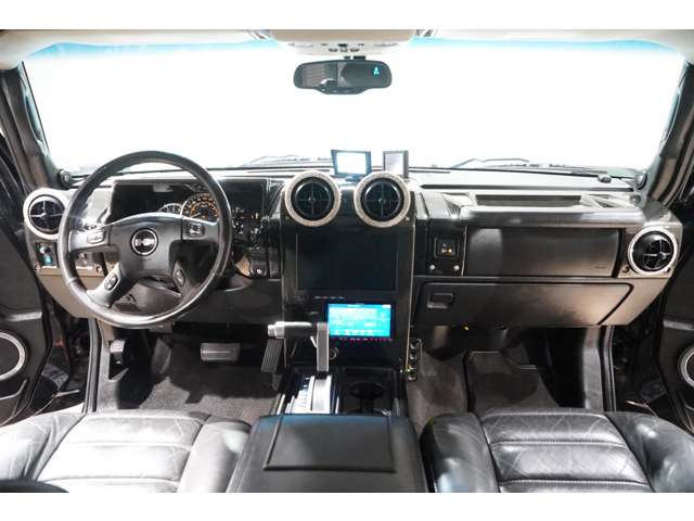 Hummer H2 12