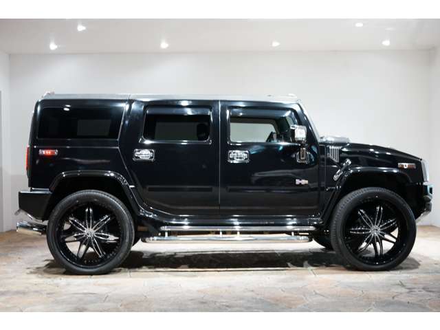 Hummer H2 6
