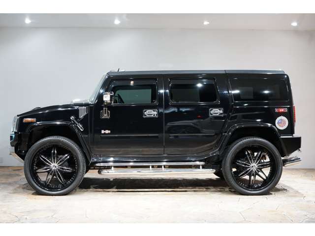 Hummer H2 8