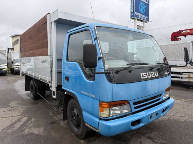 Isuzu Elf 2