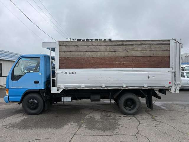 Isuzu Elf 5