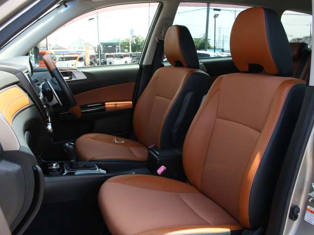 Subaru Exiga Crossover7 6