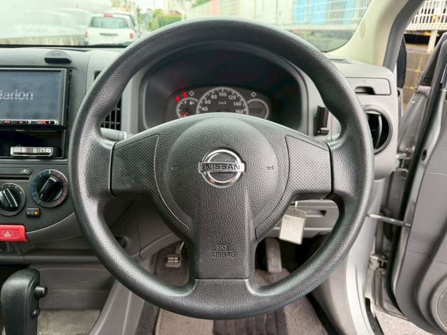 Nissan AD 8
