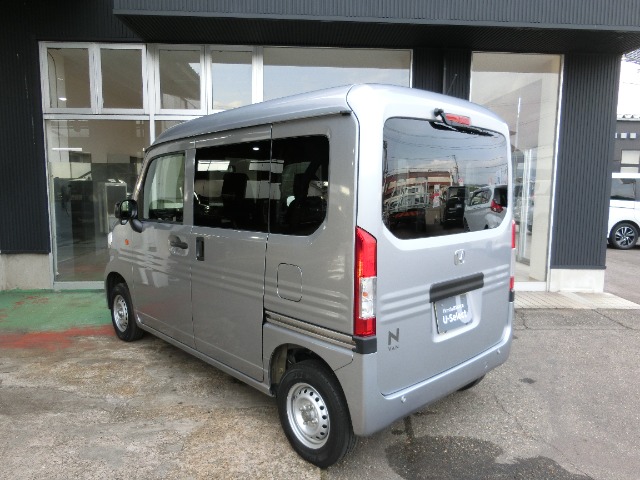 Honda N-VAN 9