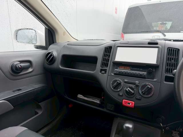 Nissan AD 6