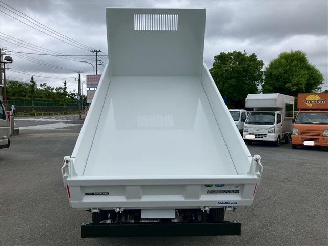 Mitsubishi Fuso Canter 11
