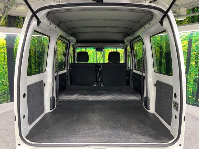 Toyota Pixis Van 10