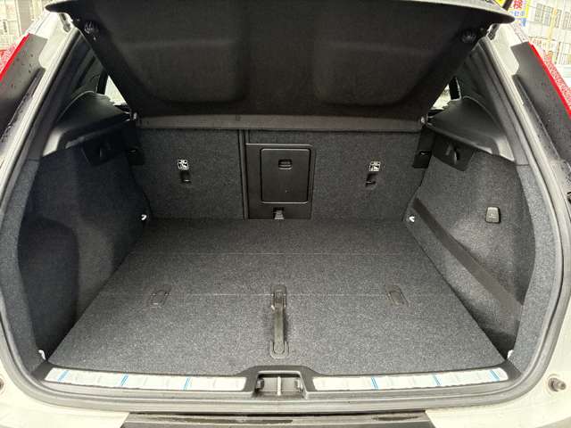 Volvo XC40 9