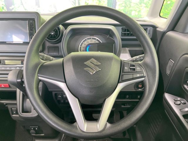 Suzuki Spacia Base 11