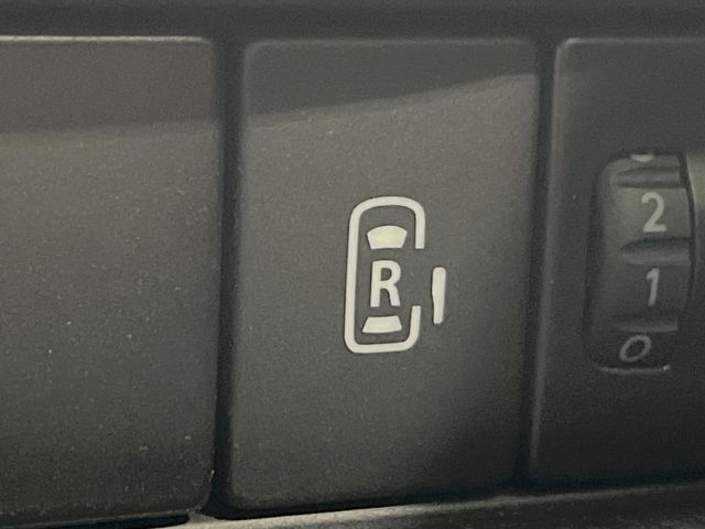 Suzuki Spacia Base 7