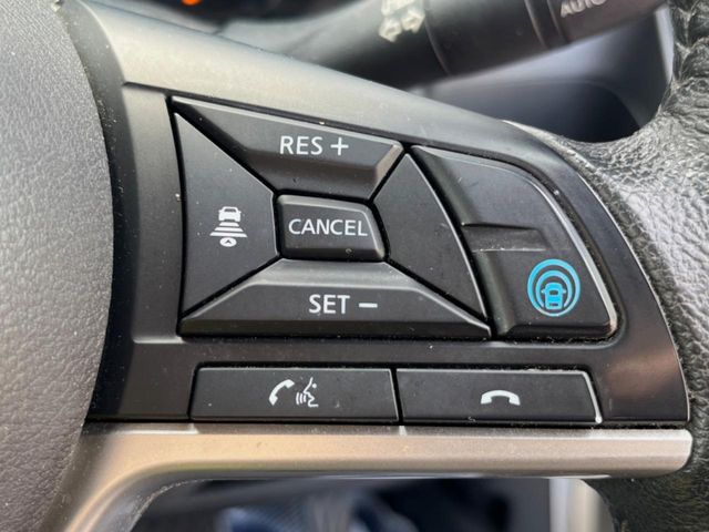 Mitsubishi eK X 7