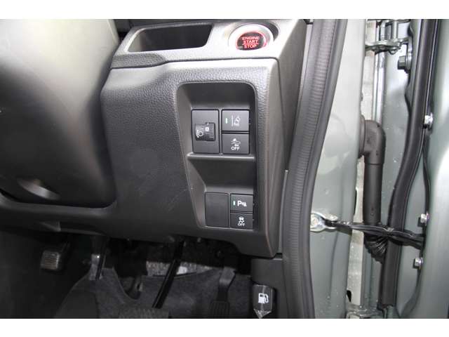 Honda N-VAN 12