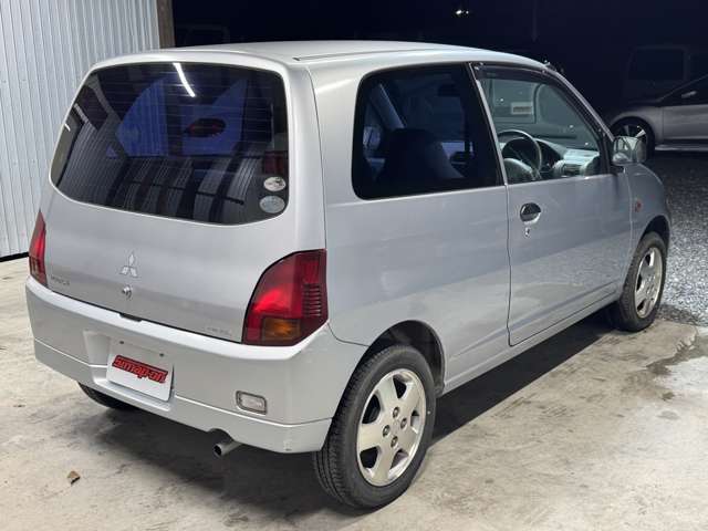 Mitsubishi ミニカ 8