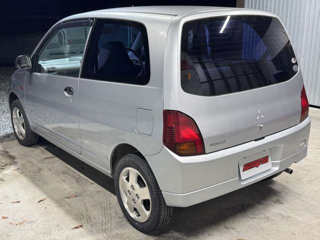 Mitsubishi ミニカ 9