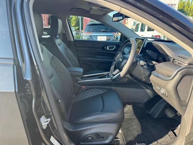 Jeep Commander 11