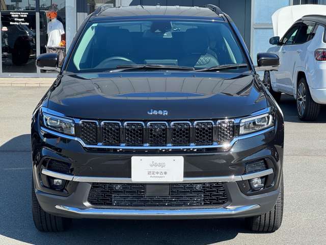 Jeep Commander 4