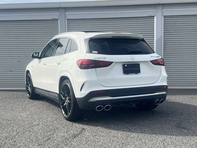Mercedes-Benz GLA-Class 7