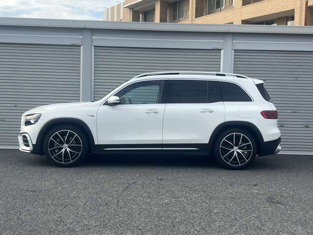 Mercedes-Benz GLB 6