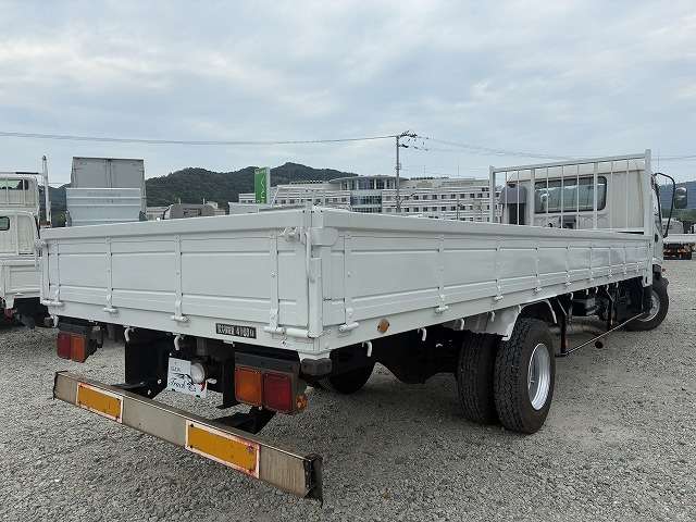 Isuzu Forward 8