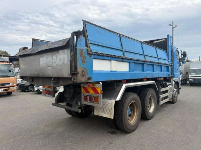 Hino Profia 8