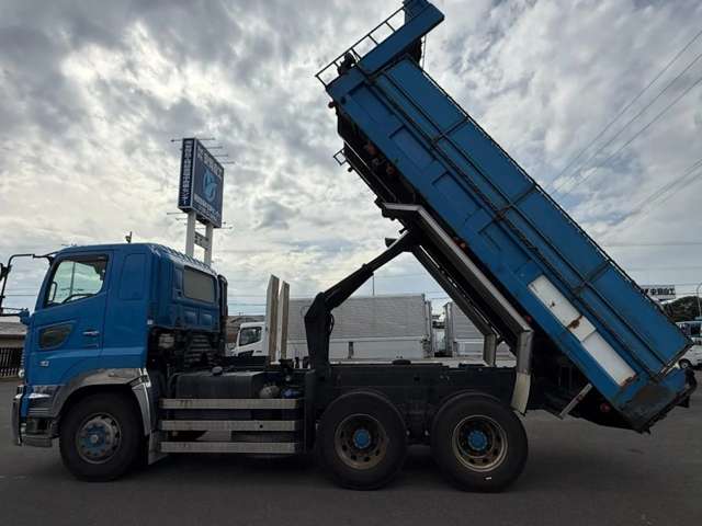 Hino Profia 10