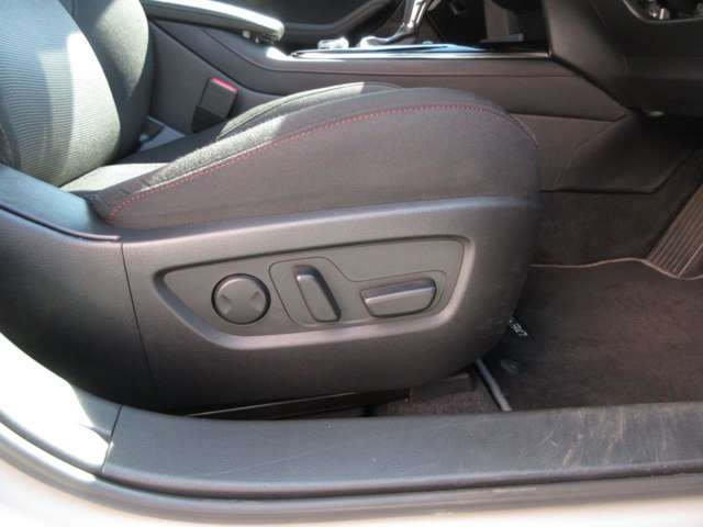 Mazda CX-30 12
