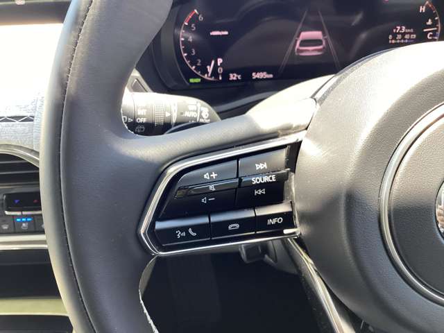 Mazda CX-80 8