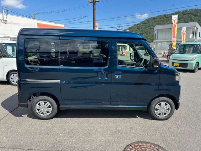 Daihatsu Atrai 11