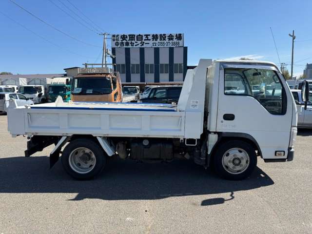 Isuzu Elf 9